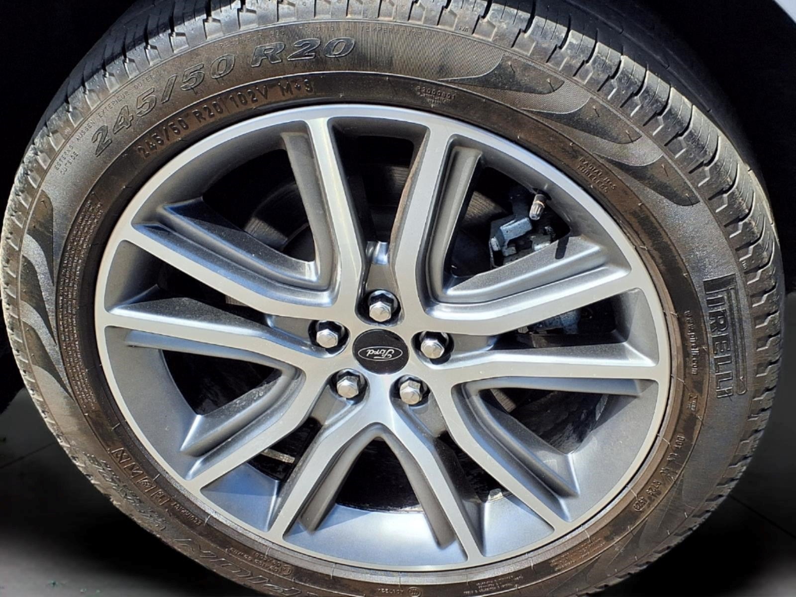 2024 Ford Edge Titanium