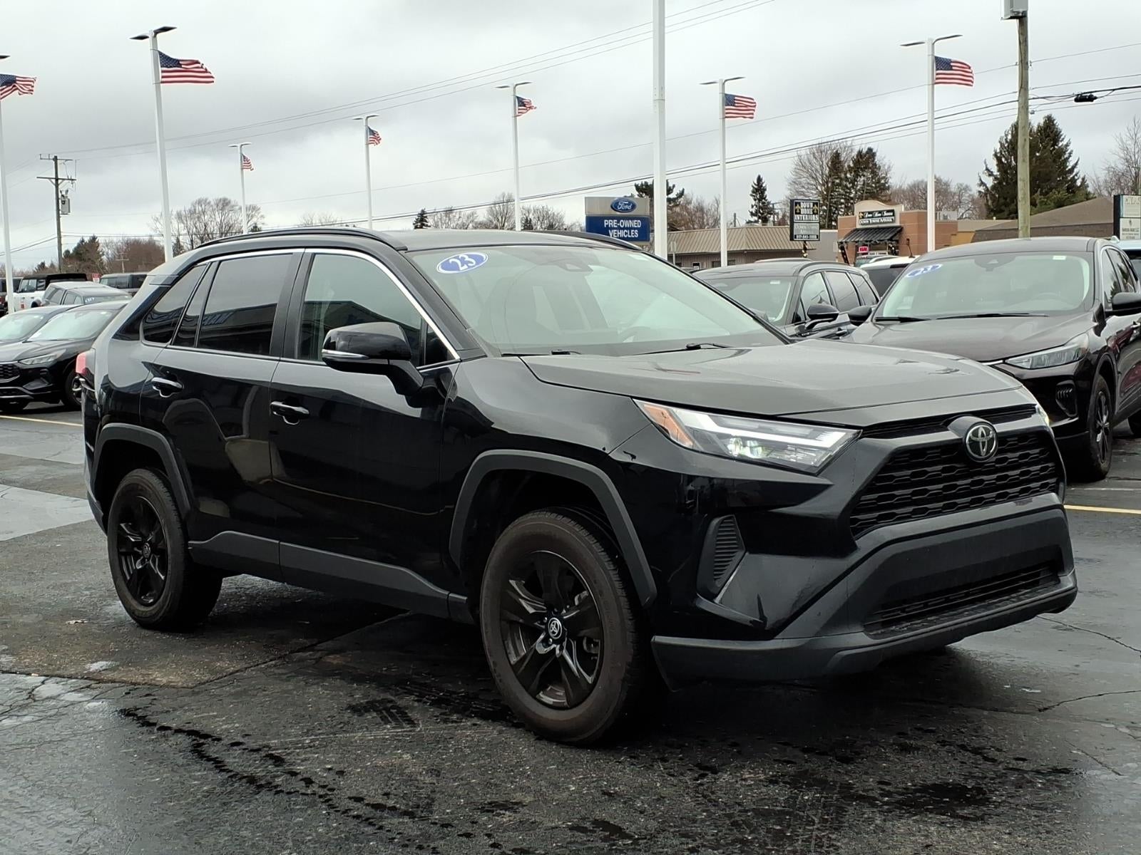2023 Toyota RAV4 XLE