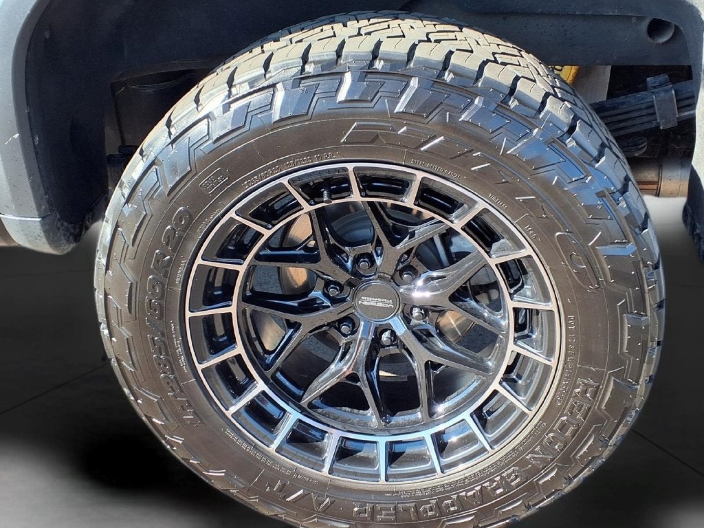 2023 GMC Sierra 1500 AT4X