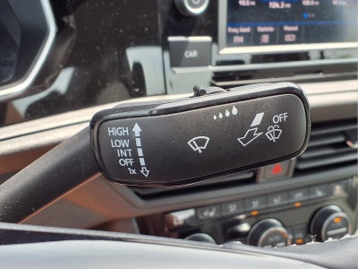 2019 Volkswagen Jetta R-Line