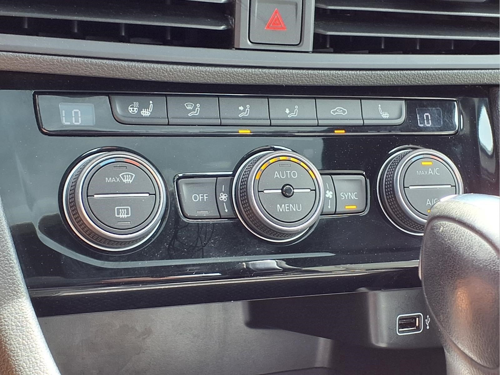 2019 Volkswagen Jetta R-Line