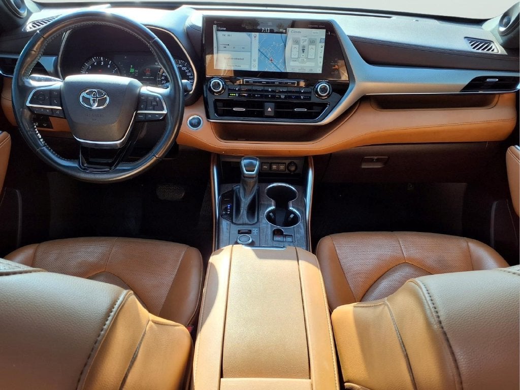 2021 Toyota Highlander Platinum