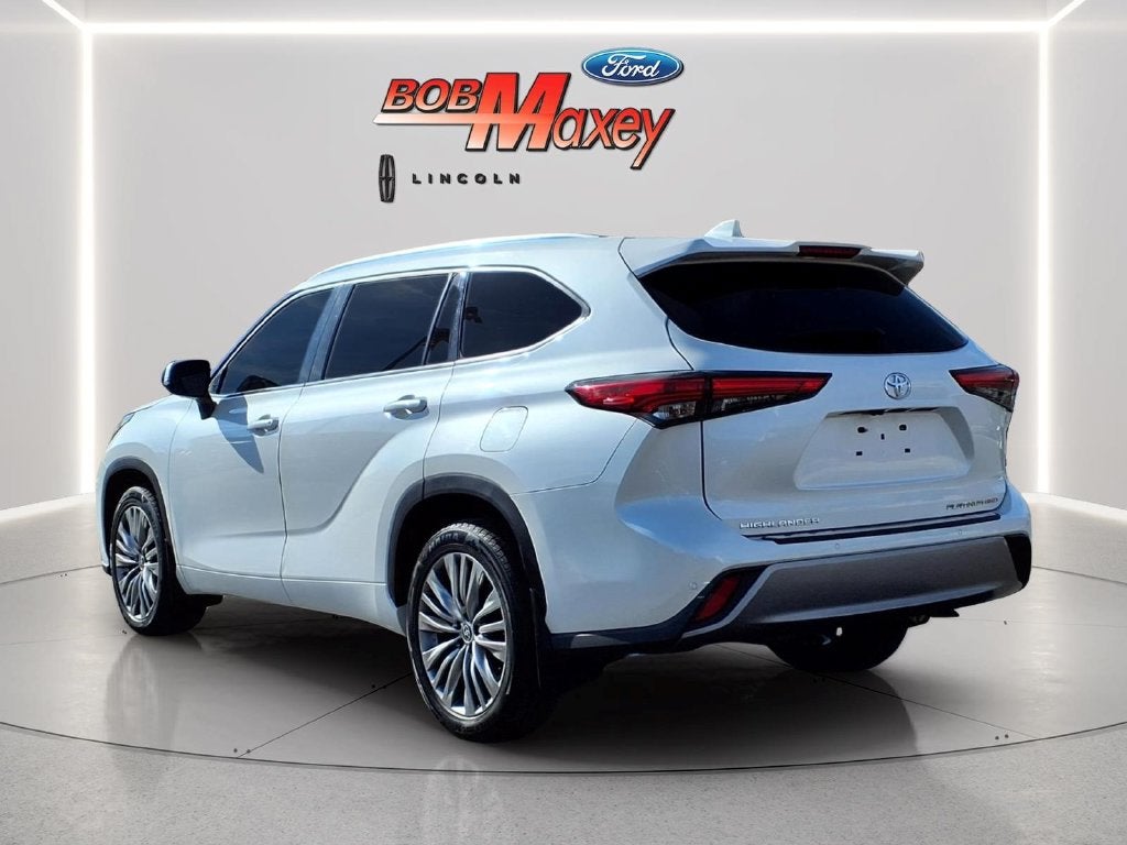 2021 Toyota Highlander Platinum