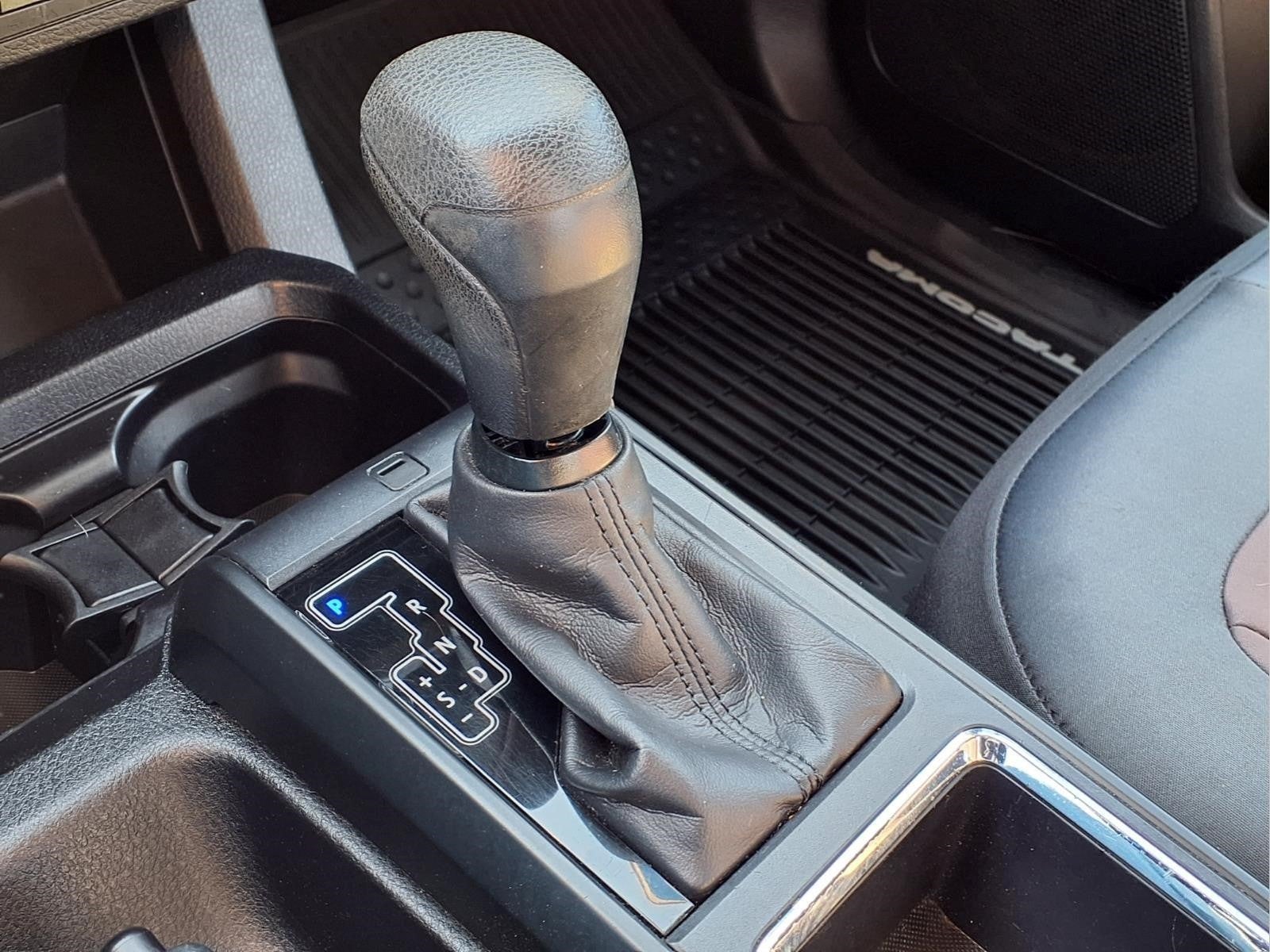 2017 Toyota Tacoma SR